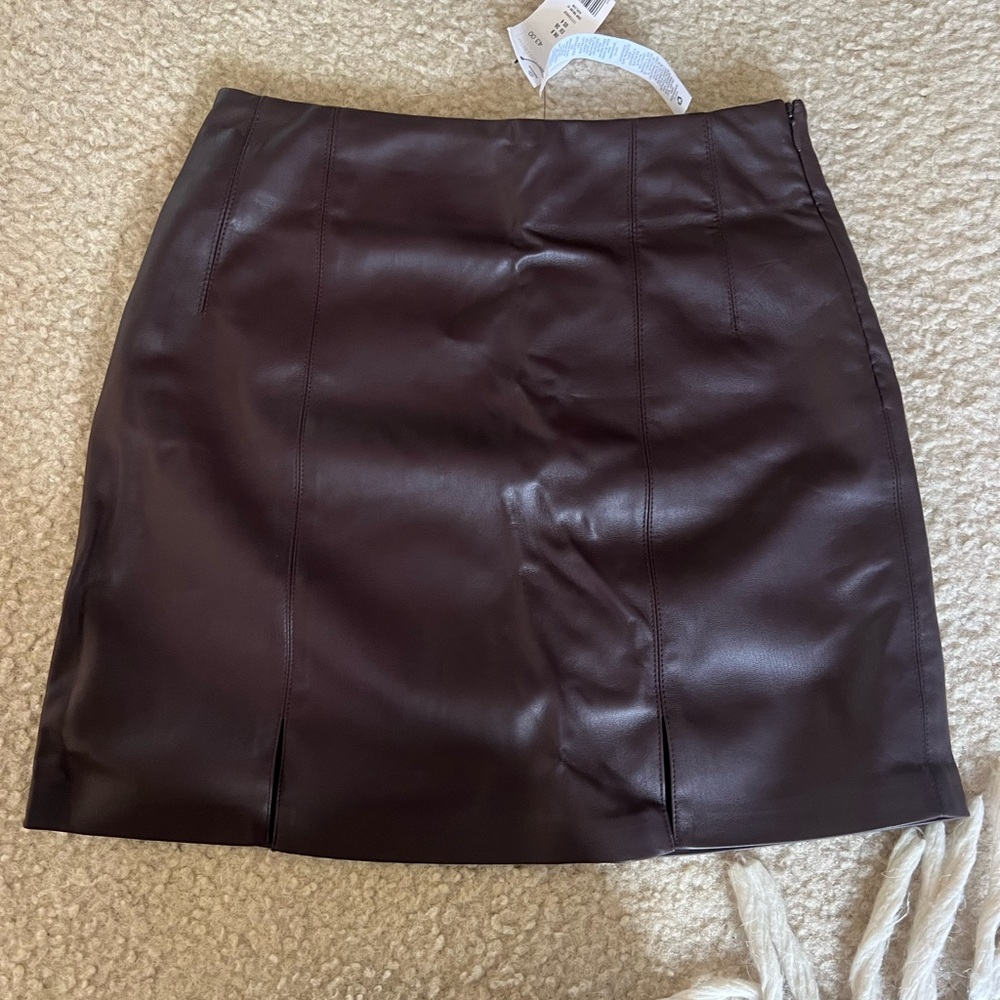NWT topshop burgundy leather skirt